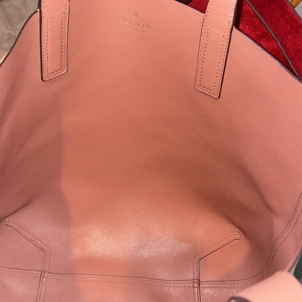 Kate Spade    Tote   Pink, multi color, leather inside and out  abstract floral - Picture 17 of 17